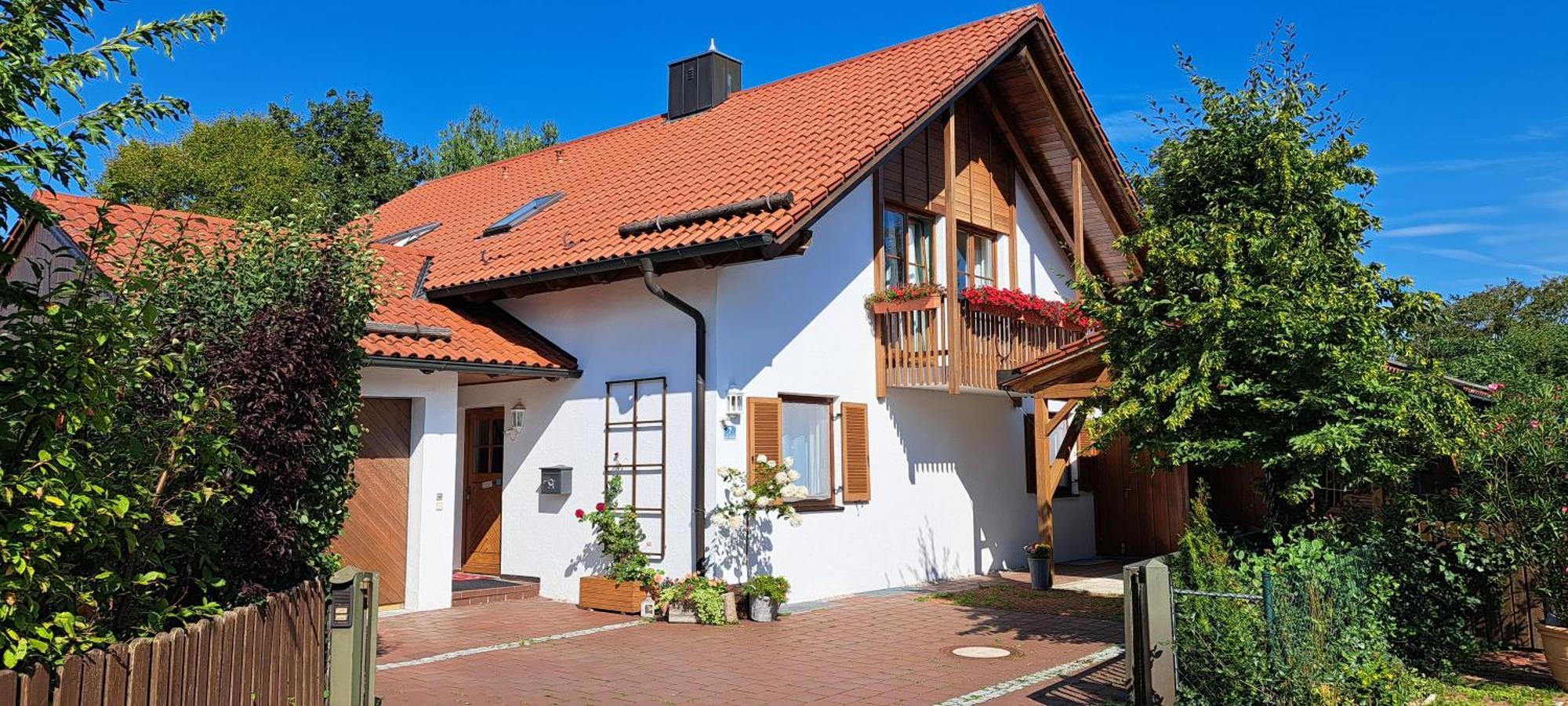 Traumhafte Ferienwohnung Auf 100 Quadratmetern Fuer 6 Pers Naehe Muenchen, Icm, Therme, Muc Forstinning المظهر الخارجي الصورة